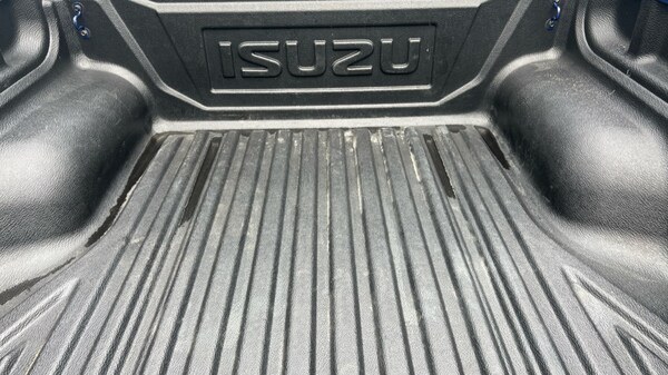 Used Isuzu D-Max 2023 for sale - 75691953: Photo 50