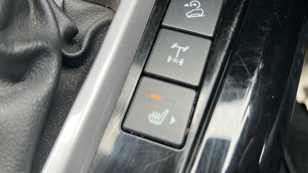 Used Isuzu D-Max 2023 for sale - 75691953: Photo 59