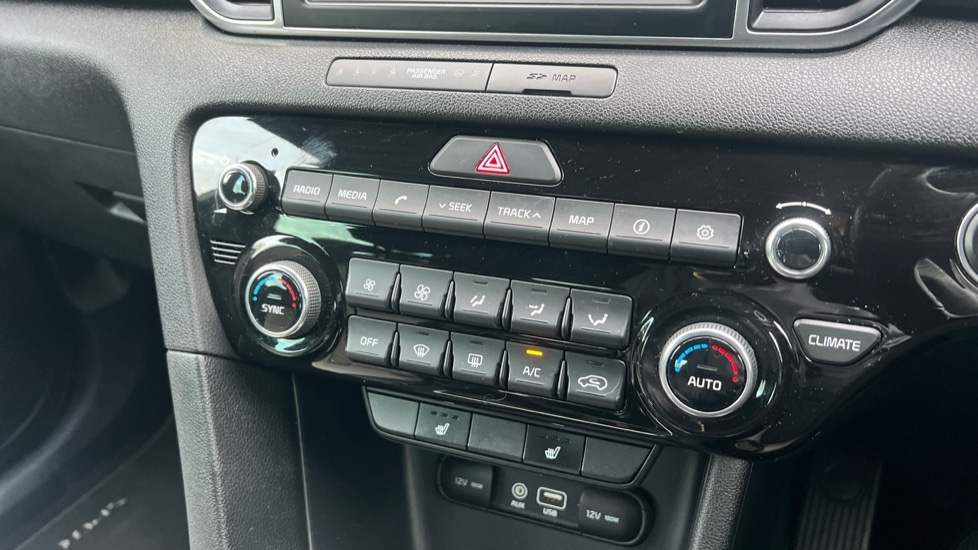 Used Kia Sportage 2018 for sale - 76539842: Photo 42