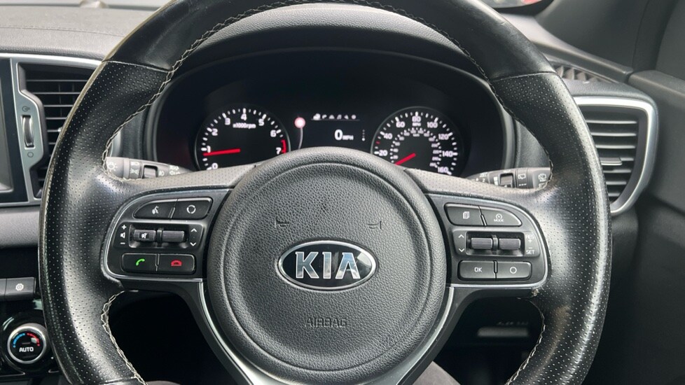 Used Kia Sportage 2018 for sale - 76539842: Photo 45