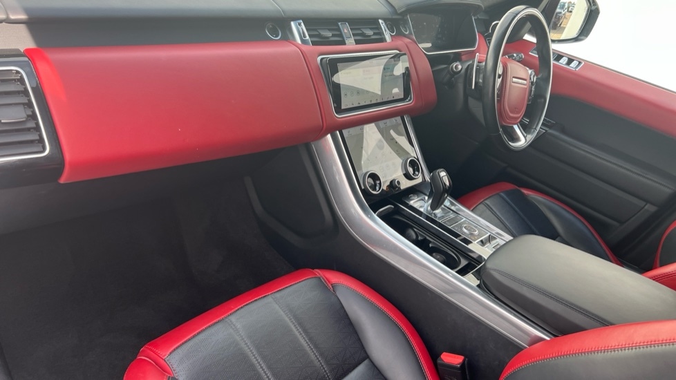 Used Land Rover Range Rover Sport 2019 for sale - 76441931: Photo 10