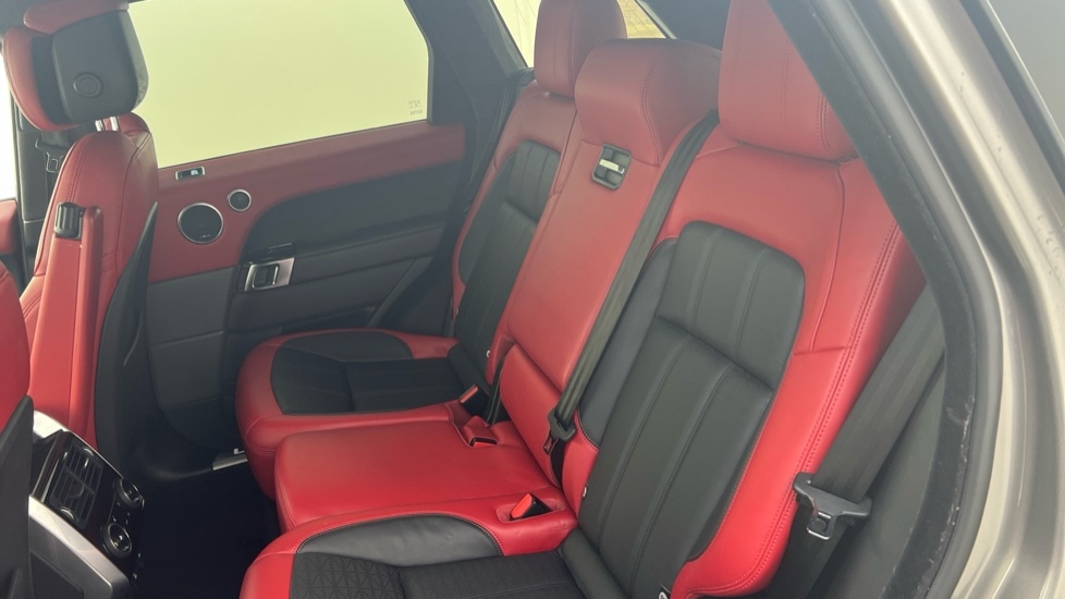 Used Land Rover Range Rover Sport 2019 for sale - 76441931: Photo 46