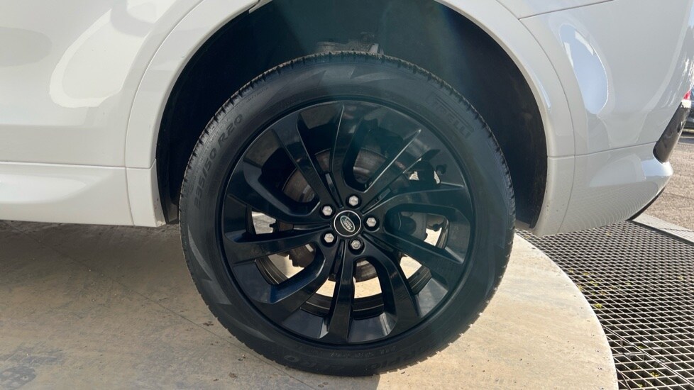 Used Land Rover Discovery Sport 2022 for sale - 76602883: Photo 18