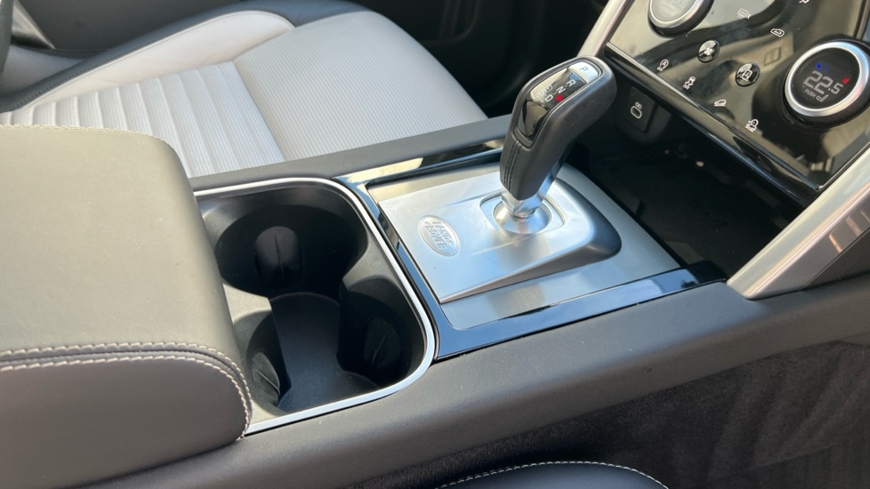 Used Land Rover Discovery Sport 2022 for sale - 76602883: Photo 28