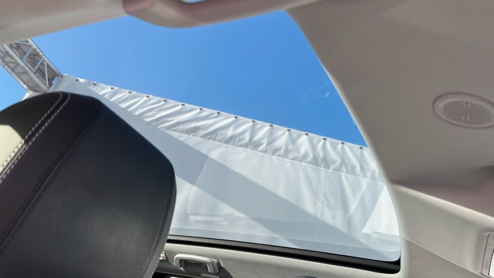 Used Land Rover Discovery Sport 2022 for sale - 76602883: Photo 31