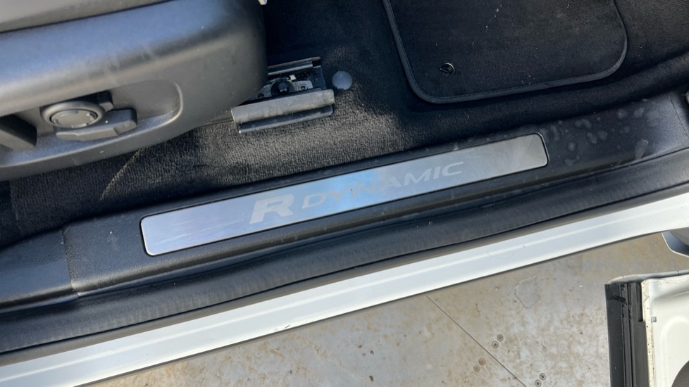 Used Land Rover Discovery Sport 2022 for sale - 76602883: Photo 42