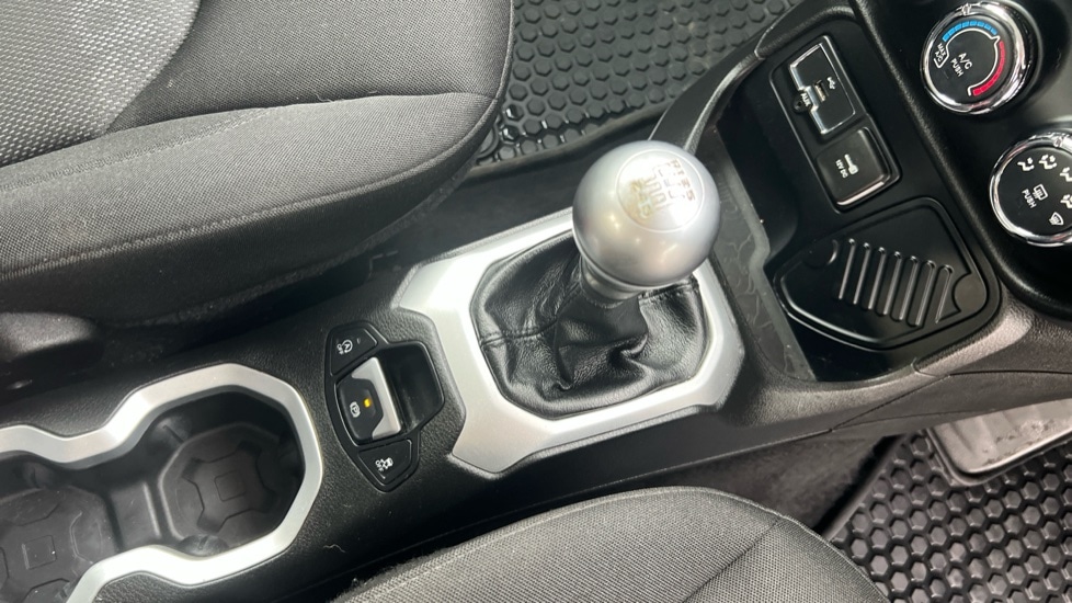 Used Jeep Renegade 2016 for sale - 76493913: Photo 27