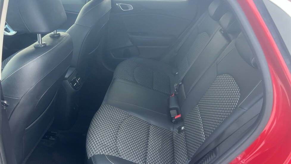 Used Kia XCeed 2023 for sale - 76302204: Photo 14