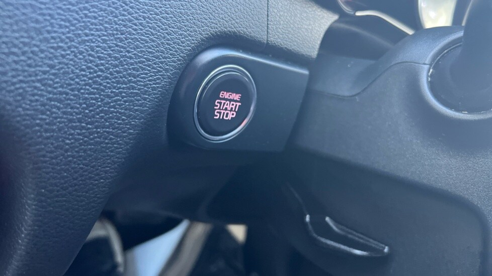 Used Kia XCeed 2023 for sale - 76302204: Photo 47
