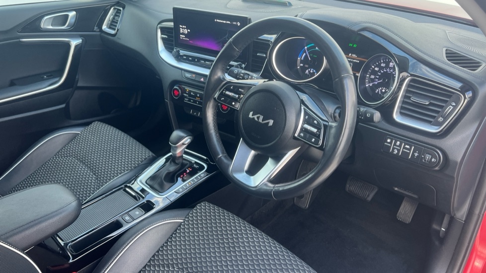 Used Kia XCeed 2023 for sale - 76302204: Photo 9