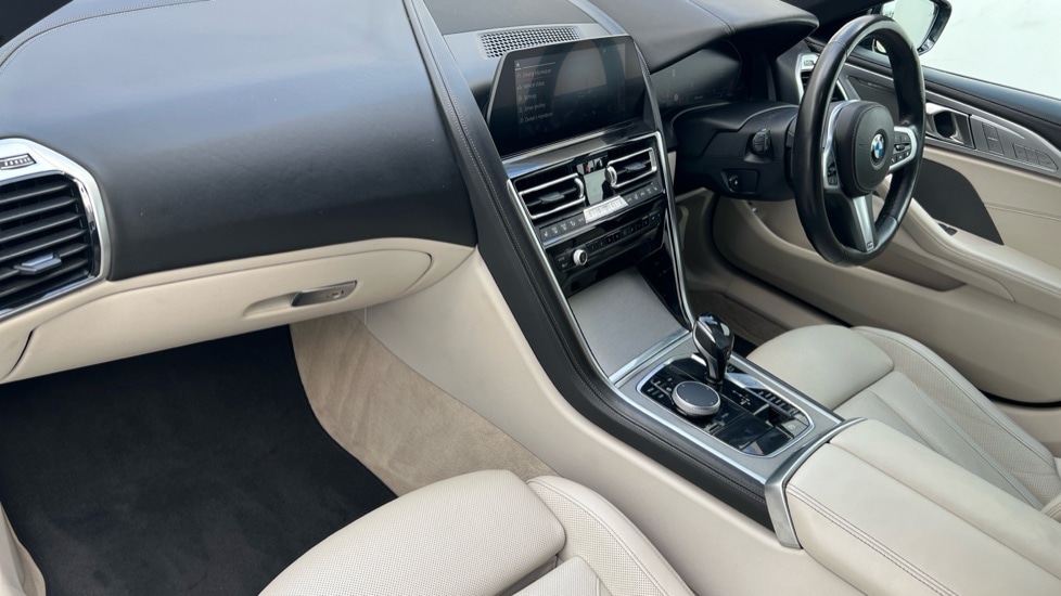 Used BMW 8 Series 2020 for sale - 76586798: Photo 10