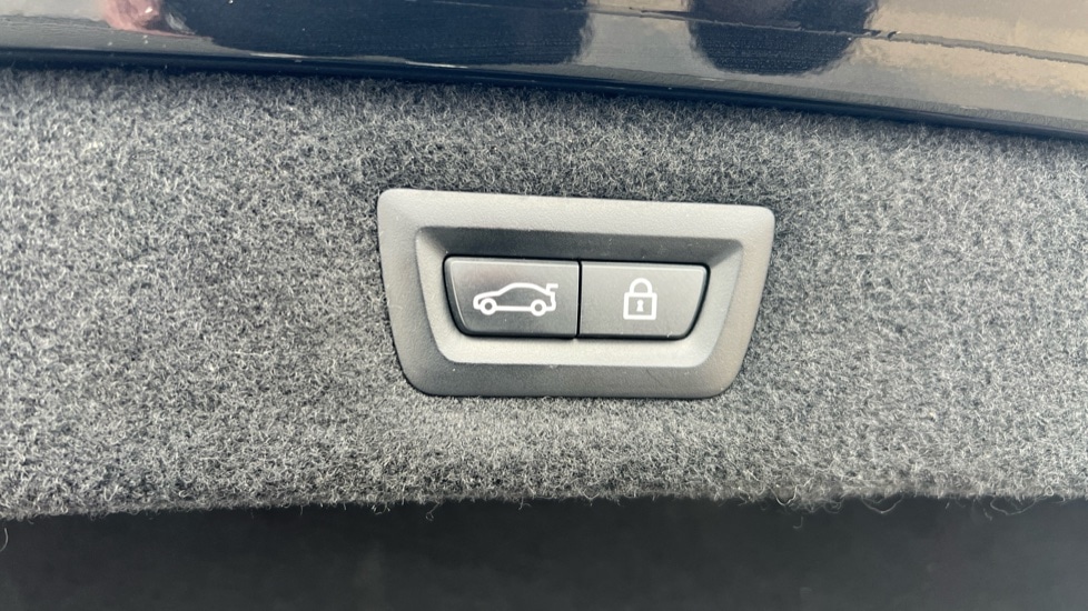 Used BMW 8 Series 2020 for sale - 76586798: Photo 35