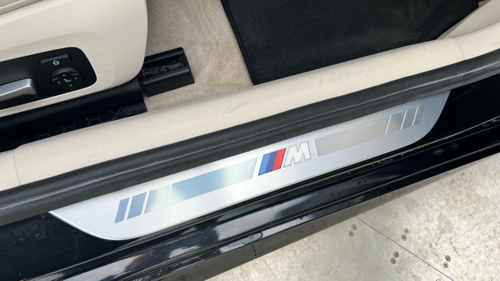 Used BMW 8 Series 2020 for sale - 76586798: Photo 44