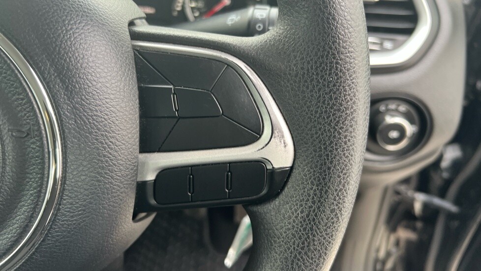 Used Jeep Renegade 2016 for sale - 76523538: Photo 22