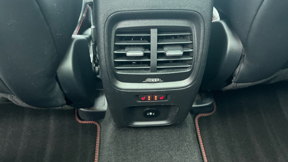 Used Ford Kuga 2024 for sale - 76254911: Photo 41