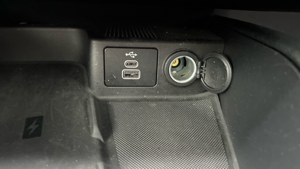 Used Ford Kuga 2024 for sale - 76254911: Photo 51