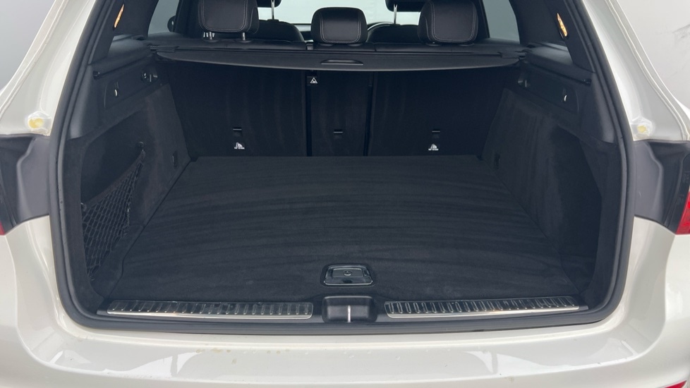 Used Mercedes-Benz GLC 2018 for sale - 76338809: Photo 15