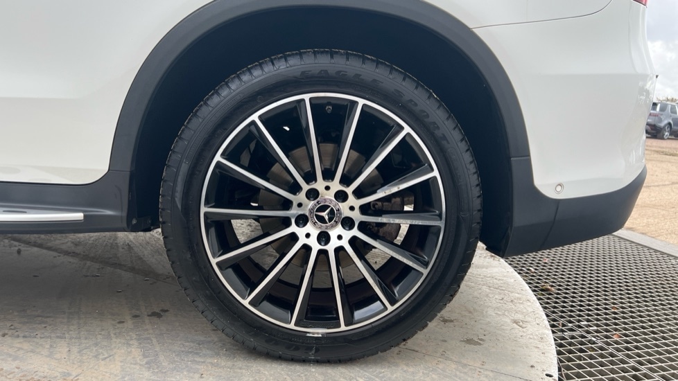Used Mercedes-Benz GLC 2018 for sale - 76338809: Photo 18