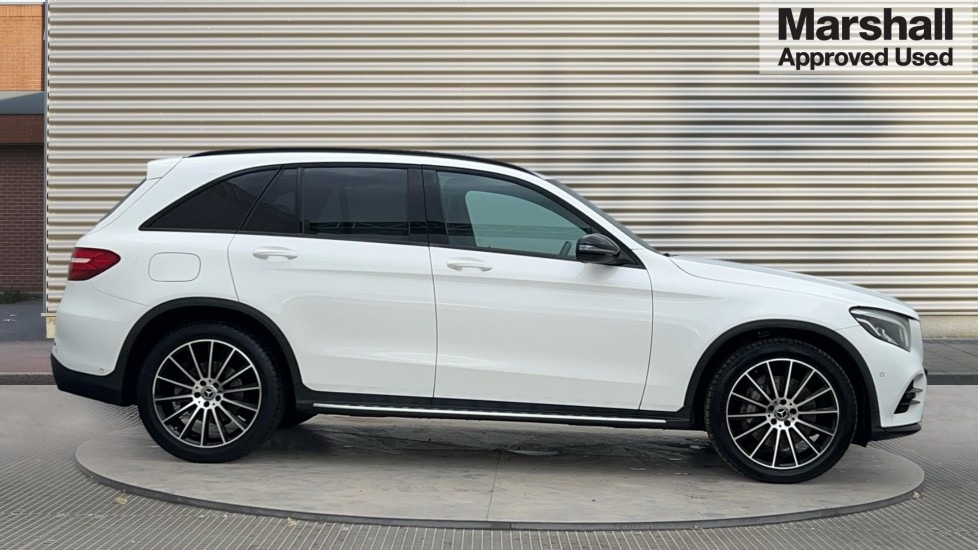 Used Mercedes-Benz GLC 2018 for sale - 76338809: Photo 2