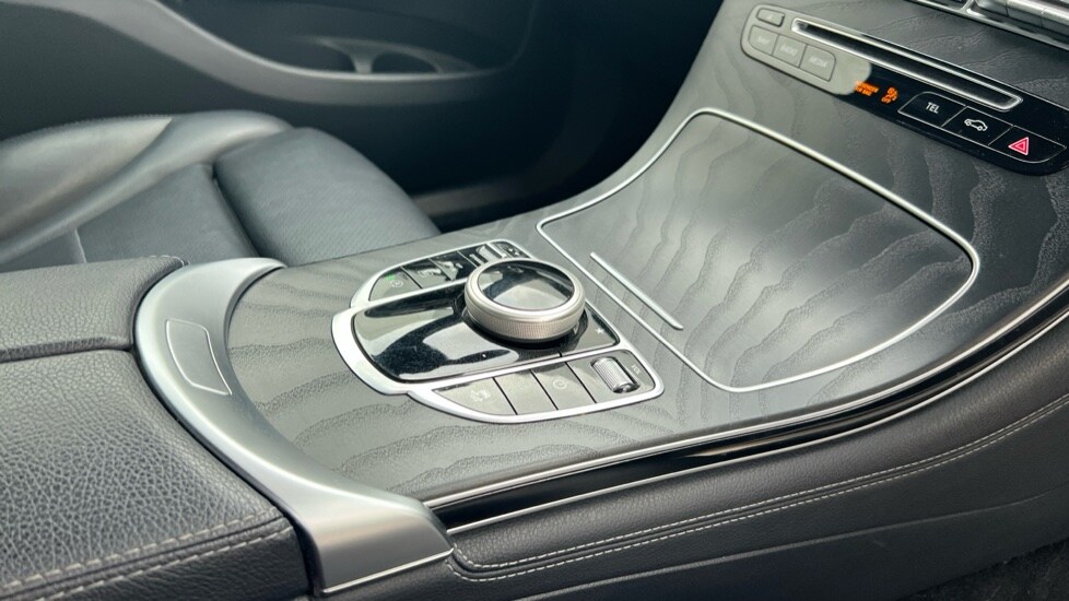 Used Mercedes-Benz GLC 2018 for sale - 76338809: Photo 28