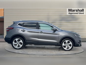 Used Nissan Qashqai 2018 for sale - 76328315: Photo