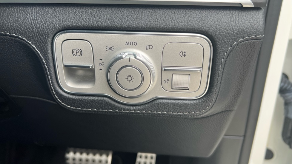 Used Mercedes-Benz GLE 2021 for sale - 76568128: Photo 43