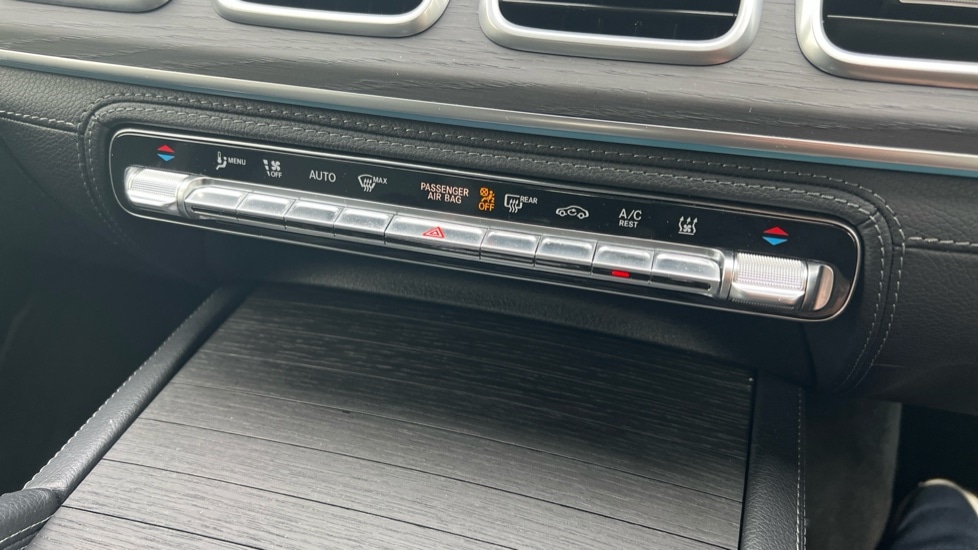 Used Mercedes-Benz GLE 2021 for sale - 76568128: Photo 48