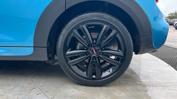 Used MINI Hatch 2019 for sale - 76311813: Photo 18