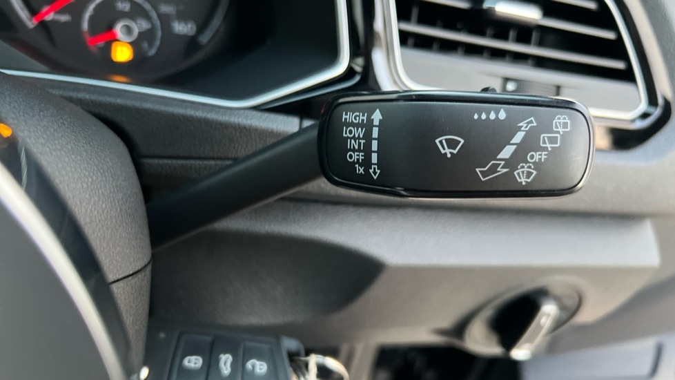 Used Volkswagen T-Roc 2020 for sale - 76664508: Photo 24