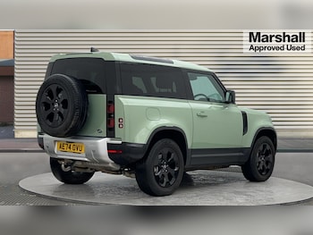 Used Land Rover Defender 2024 for sale - 75471438: Photo
