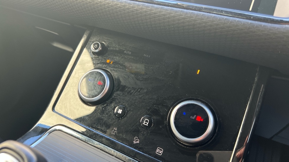 Used Land Rover Range Rover Evoque 2021 for sale - 76593644: Photo 31