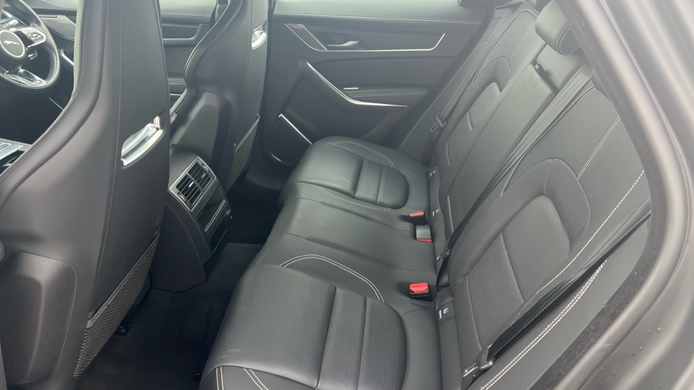 Used Jaguar F-Pace 2022 for sale - 76208715: Photo 14