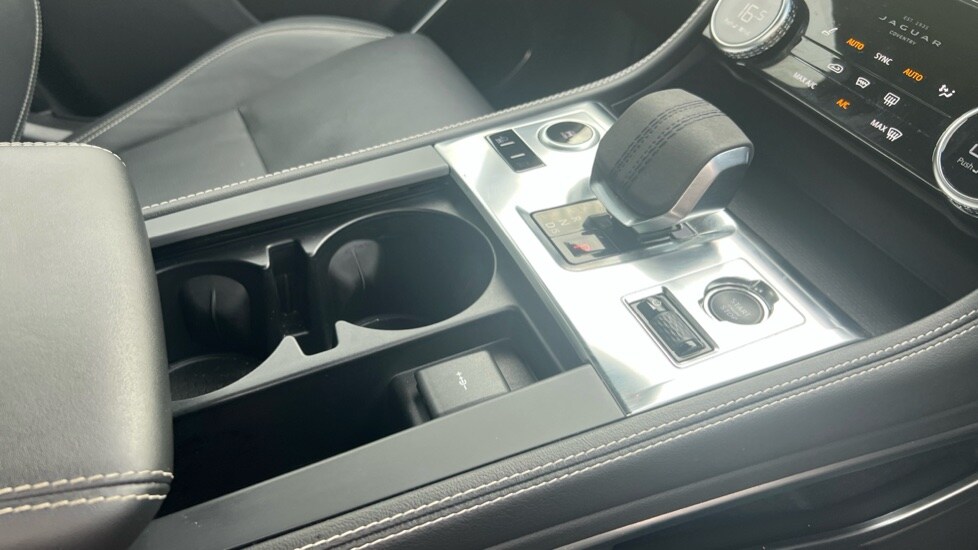 Used Jaguar F-Pace 2022 for sale - 76208715: Photo 28