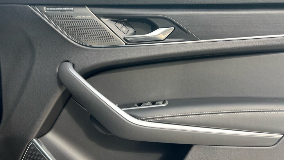 Used Jaguar F-Pace 2022 for sale - 76208715: Photo 30