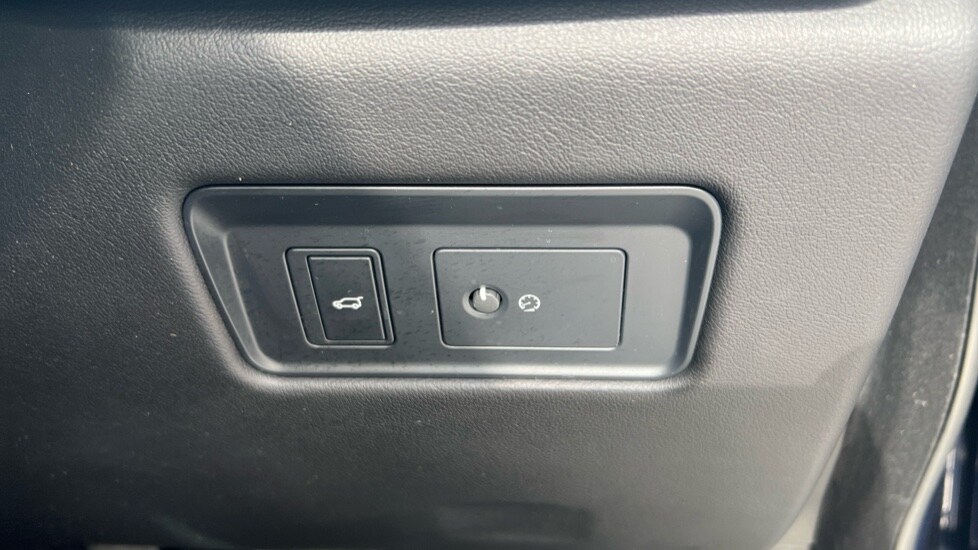 Used Jaguar F-Pace 2022 for sale - 76208715: Photo 41