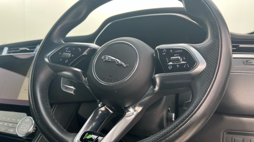 Used Jaguar F-Pace 2022 for sale - 76208715: Photo 42