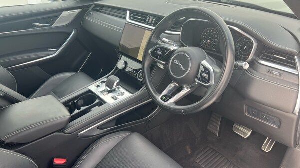 Used Jaguar F-Pace 2022 for sale - 76208715: Photo 9