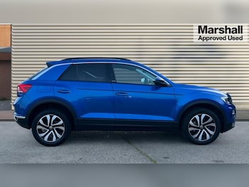 Used Volkswagen T-Roc 2022 for sale - 76874101: Photo