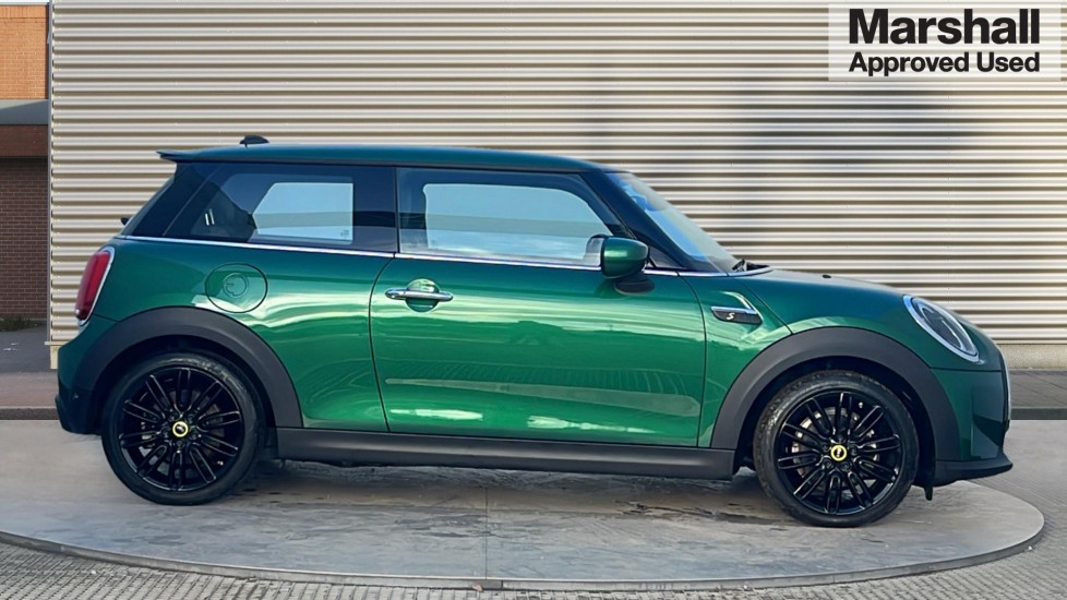 Used MINI Hatch 2023 for sale - 76664482: Photo 2