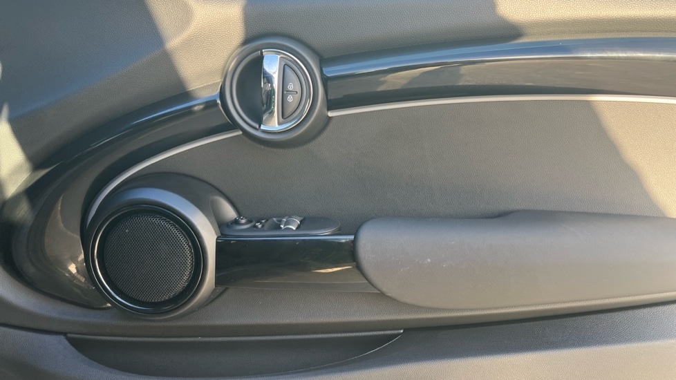 Used MINI Hatch 2023 for sale - 76664482: Photo 30