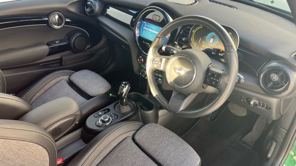 Used MINI Hatch 2023 for sale - 76664482: Photo 9