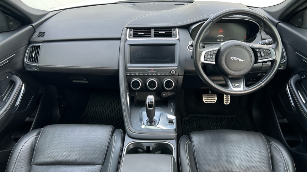 Used Jaguar E-Pace 2019 for sale - 76948327: Photo 11