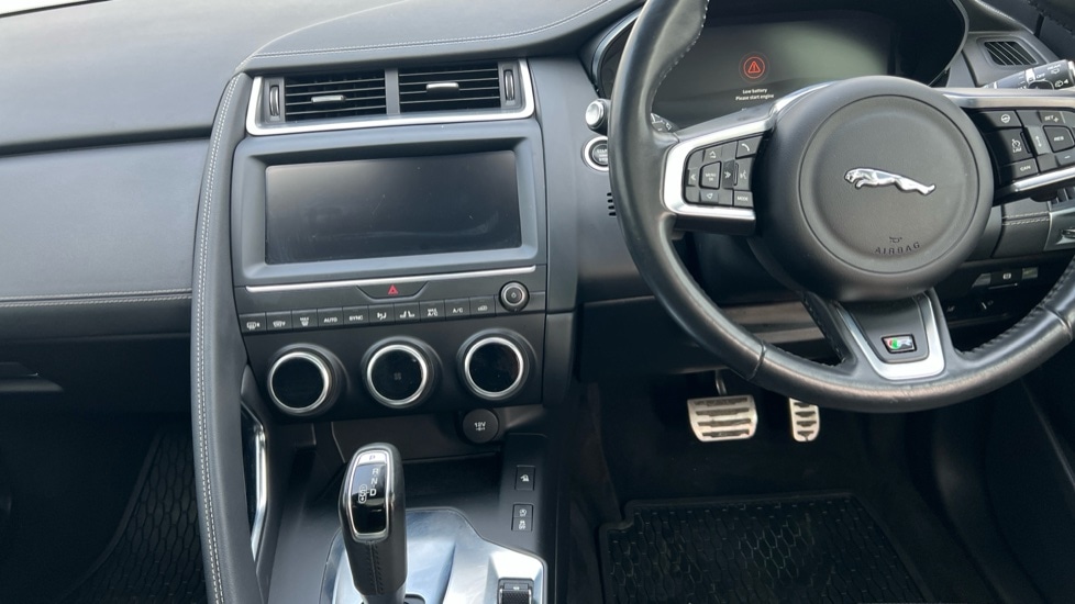 Used Jaguar E-Pace 2019 for sale - 76948327: Photo 12