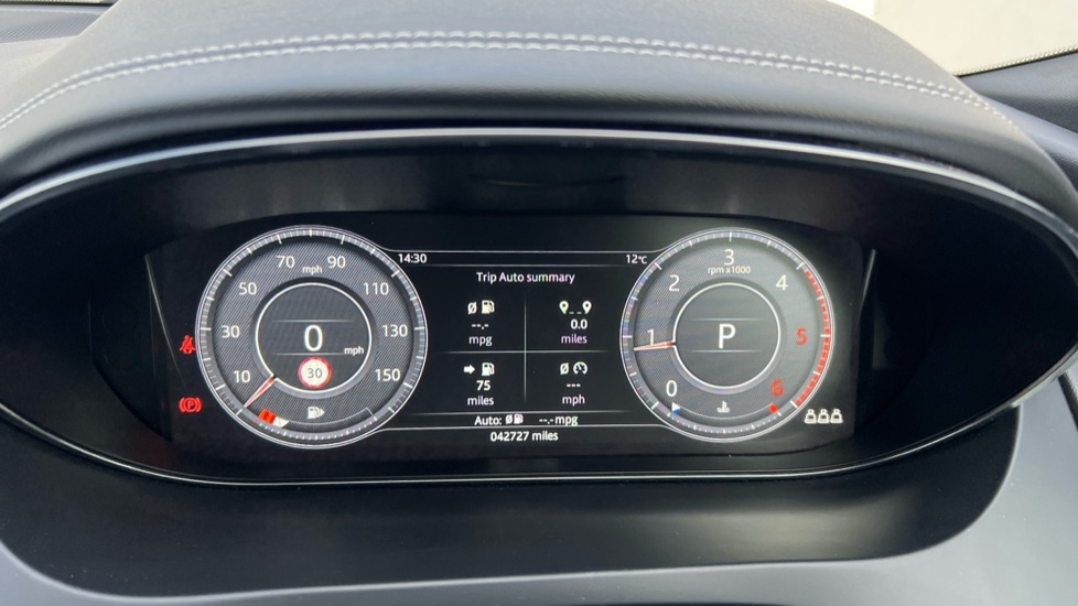 Used Jaguar E-Pace 2019 for sale - 76948327: Photo 13