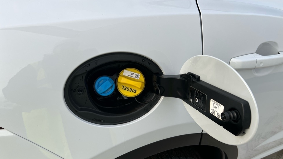 Used Jaguar E-Pace 2019 for sale - 76948327: Photo 21