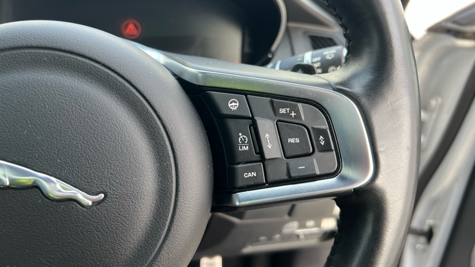 Used Jaguar E-Pace 2019 for sale - 76948327: Photo 22