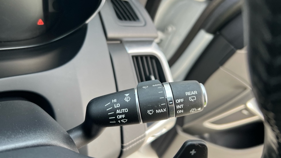 Used Jaguar E-Pace 2019 for sale - 76948327: Photo 24