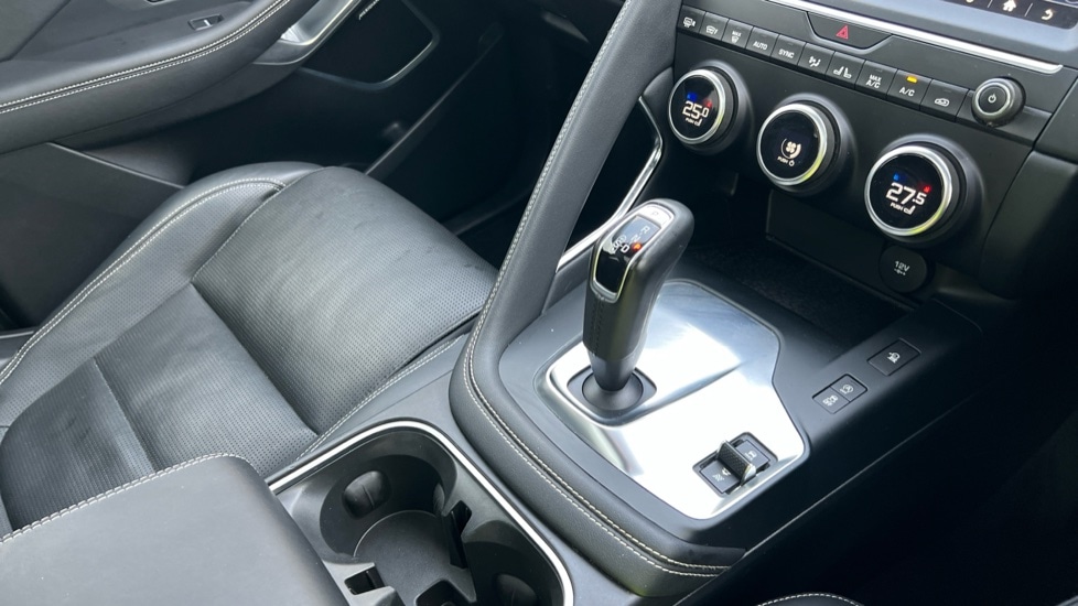 Used Jaguar E-Pace 2019 for sale - 76948327: Photo 28