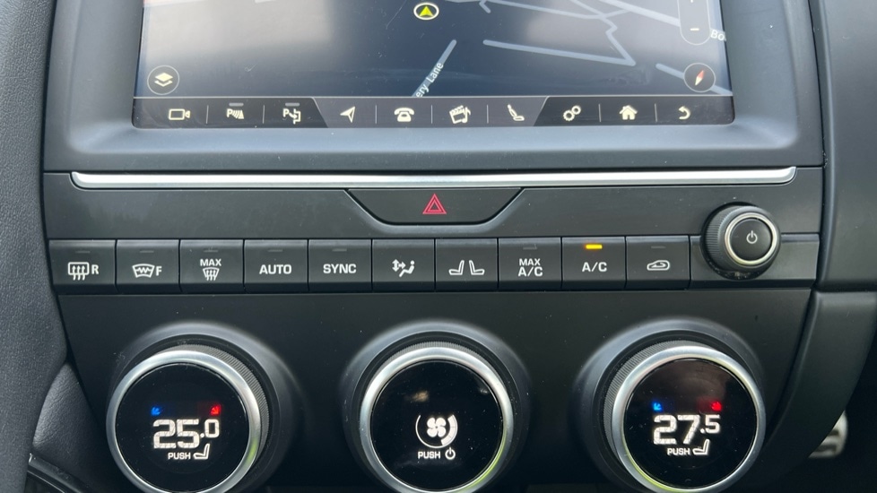 Used Jaguar E-Pace 2019 for sale - 76948327: Photo 45