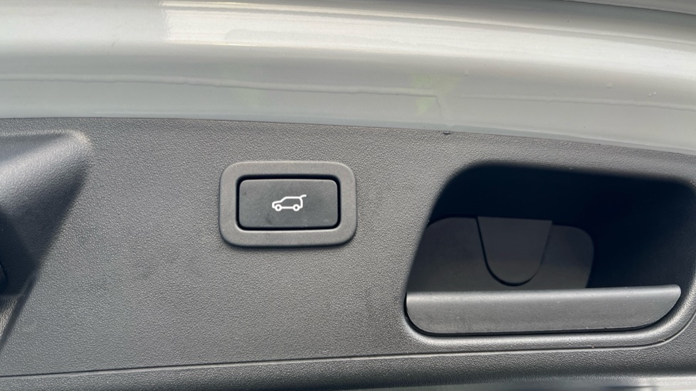 Used Jaguar E-Pace 2019 for sale - 76948327: Photo 52